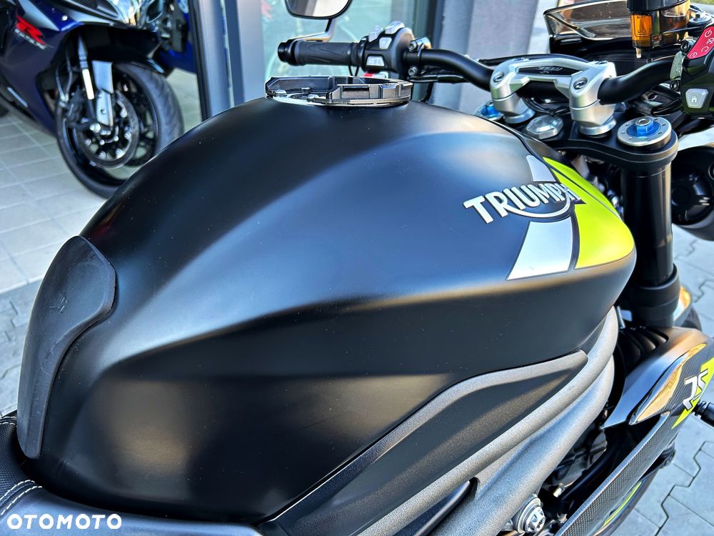 Triumph Speed Triple - 12