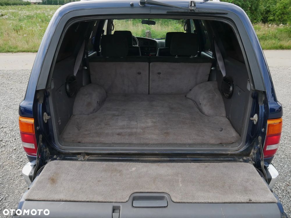 Toyota 4-Runner - 24