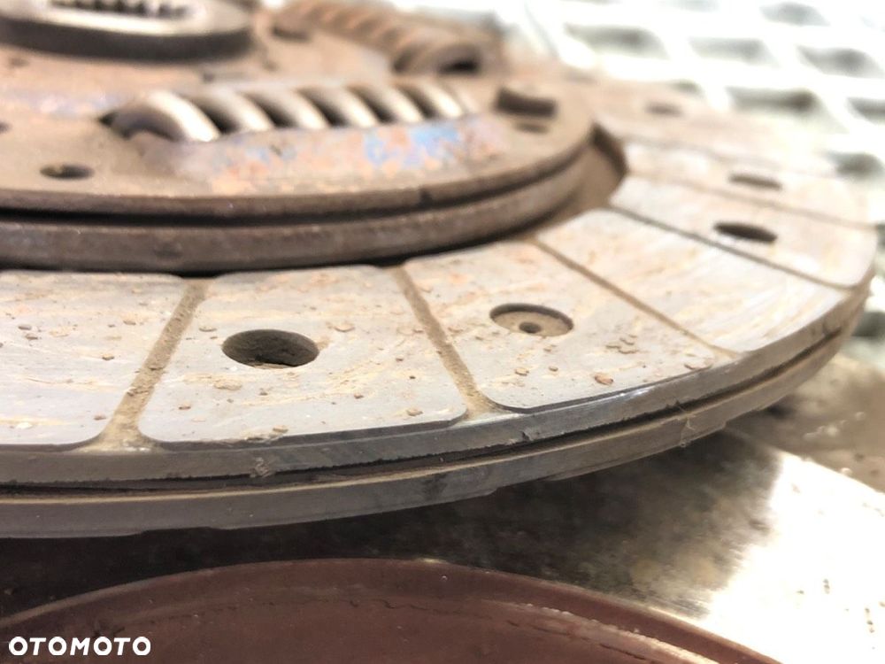 SPRZĘGŁO - 73.00 PLN - HYUNDAI ELANTRA V sedan (MD, UD) 2010 - 2022 1.6 97 kW [132 KM] benzyna - 9