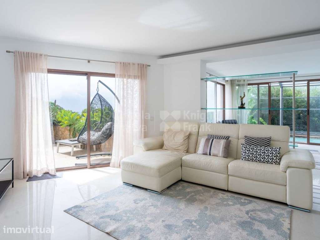Moradia T3+2 com vista mar para venda em Cascais - Grande imagem: 2/36