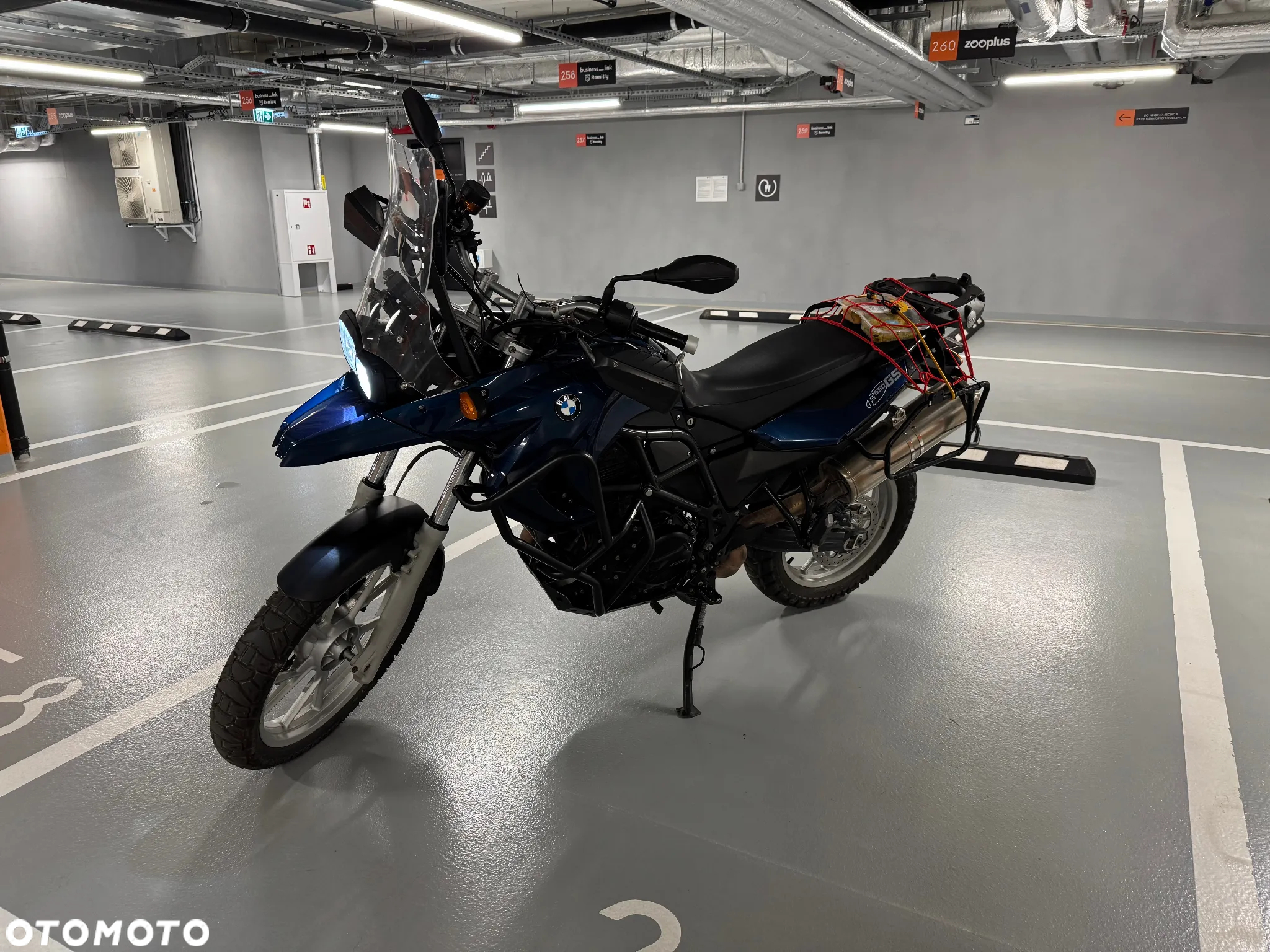 BMW F