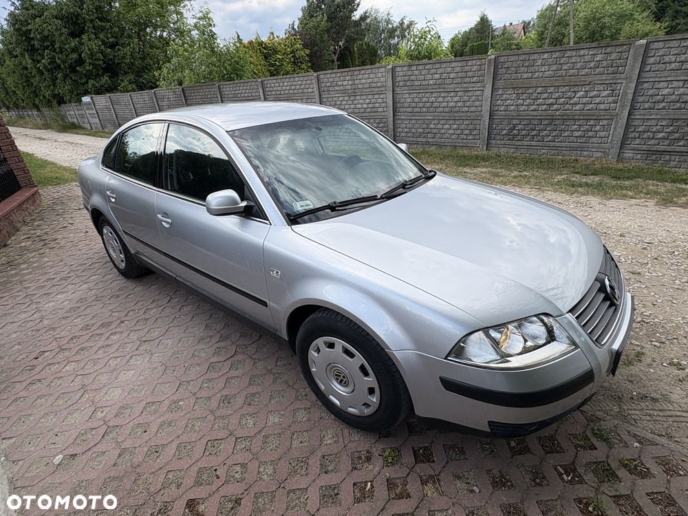 Volkswagen Passat 1.9 TDI Basis - 5