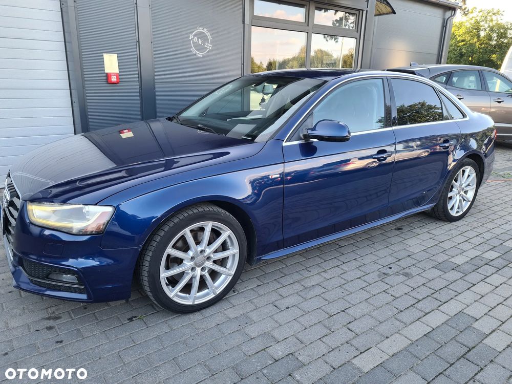 Audi A4 Limousine - 23