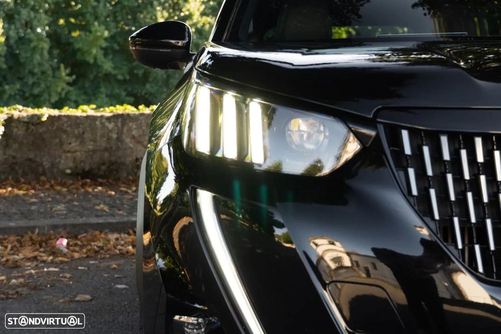 Peugeot 2008 1.2 PureTech GT - 26