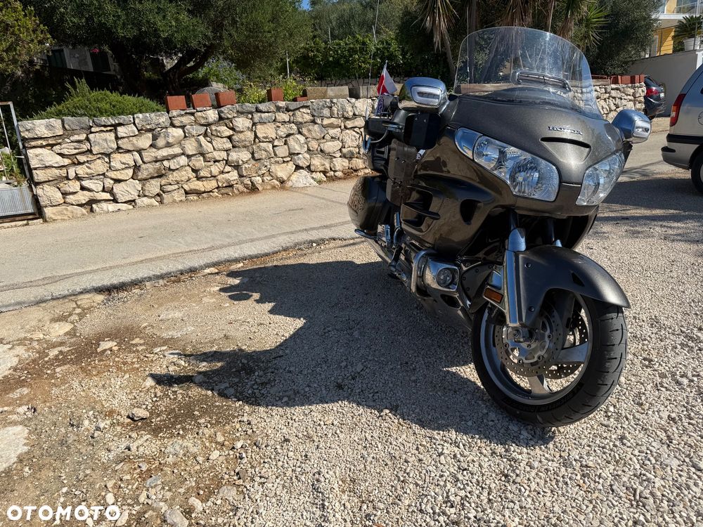 Honda GL - 2