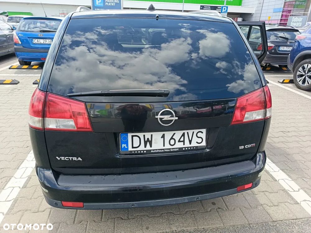 Opel Vectra 1.9 CDTI Cosmo - 2