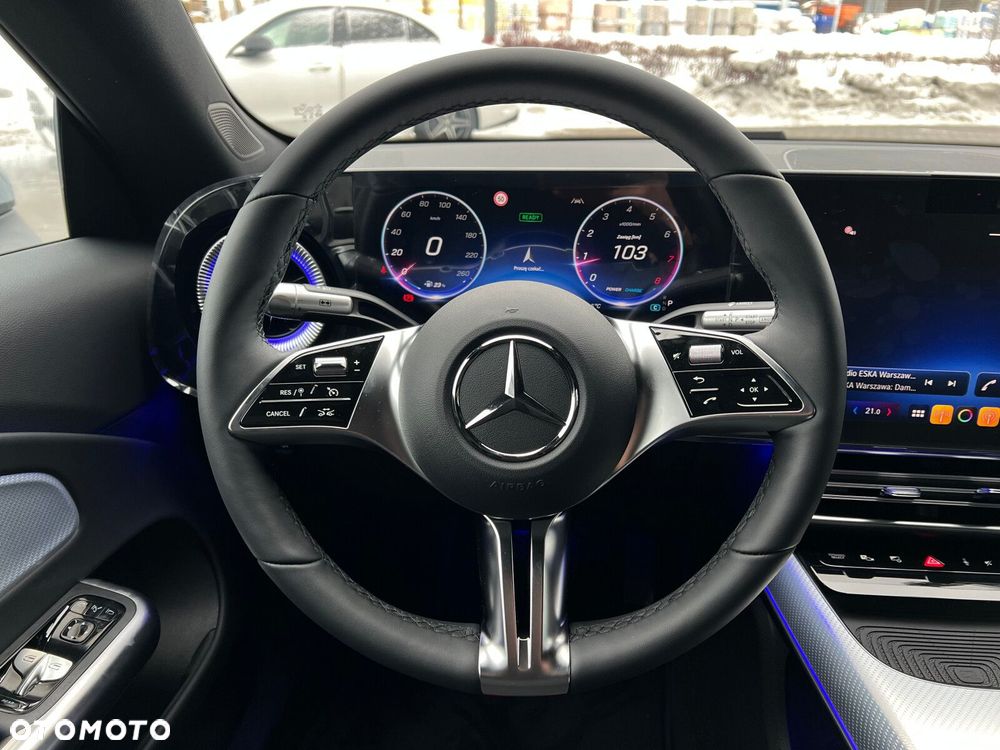 Mercedes-Benz CLA - 14