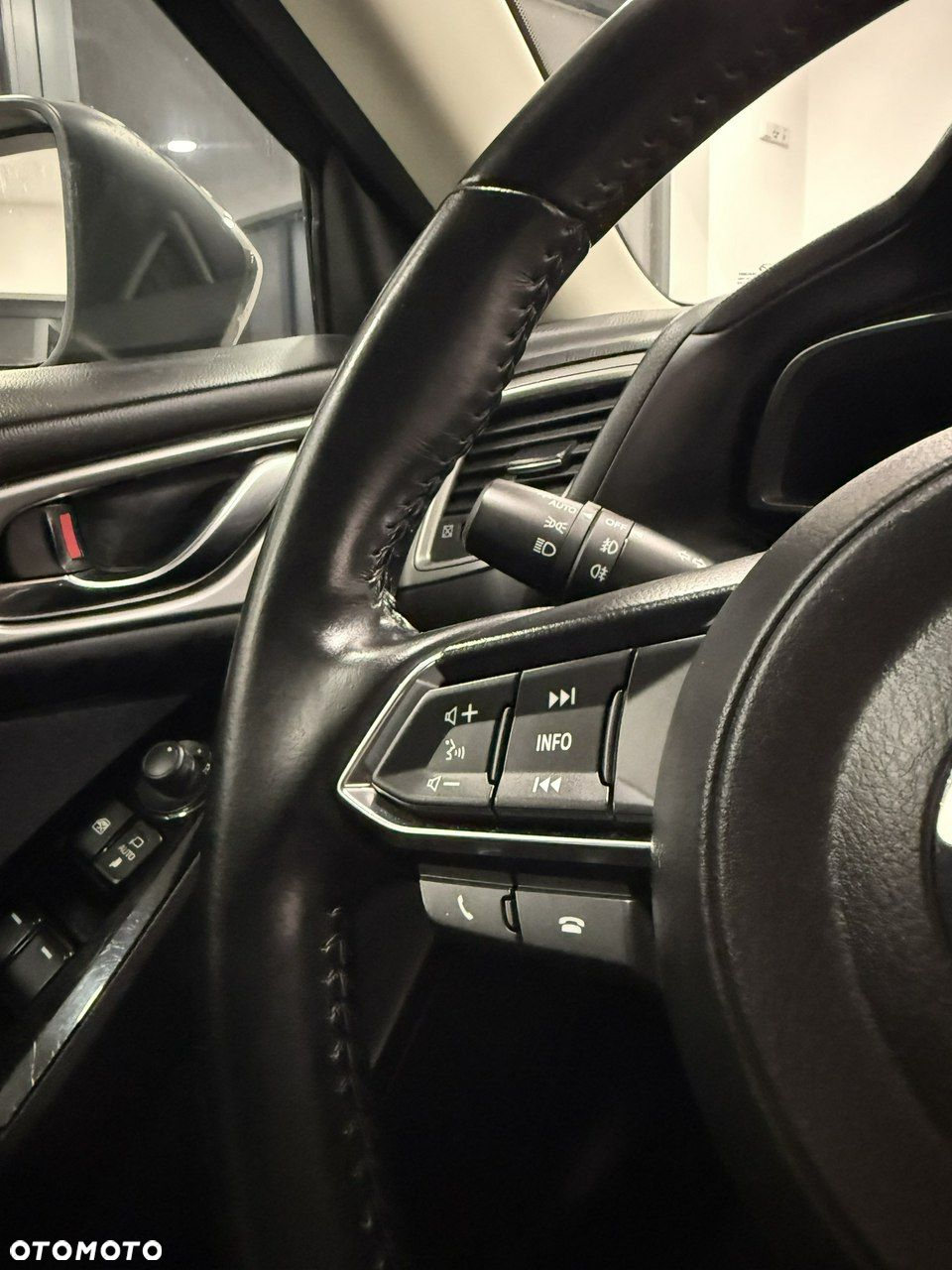 Mazda 3 2.0 Skyenergy - 32