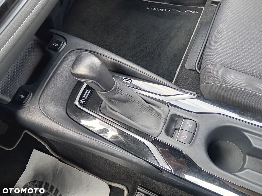 Toyota Corolla 1.8 Hybrid Comfort - 16