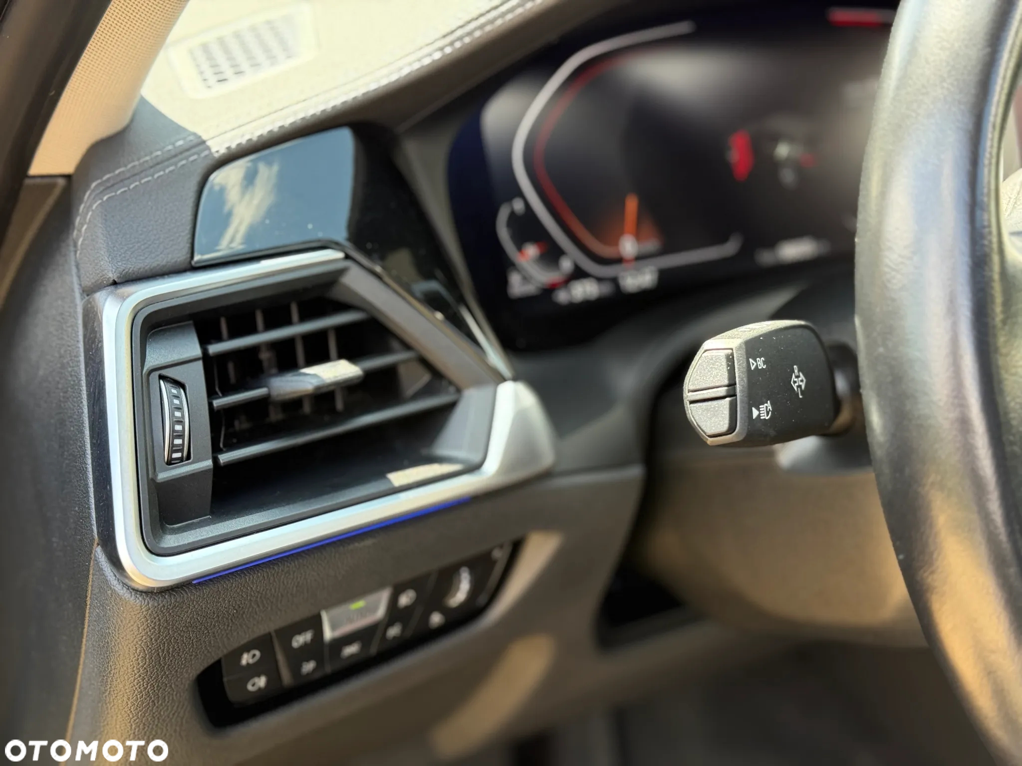 BMW Seria 3 320d xDrive Luxury Line sport - 18
