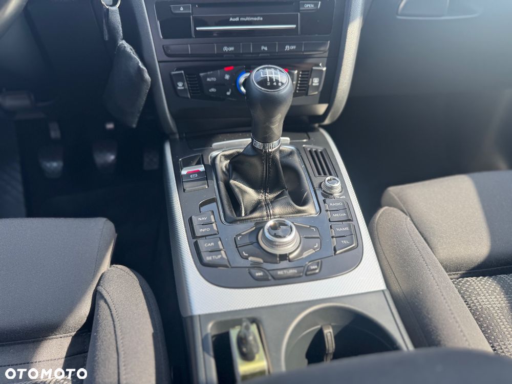 Audi A4 Avant 2.0 TDI ultra sport - 26