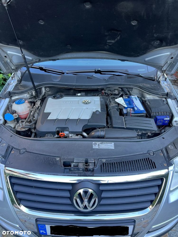 Volkswagen Passat 2.0 TDI DPF Comfortline DSG - 9