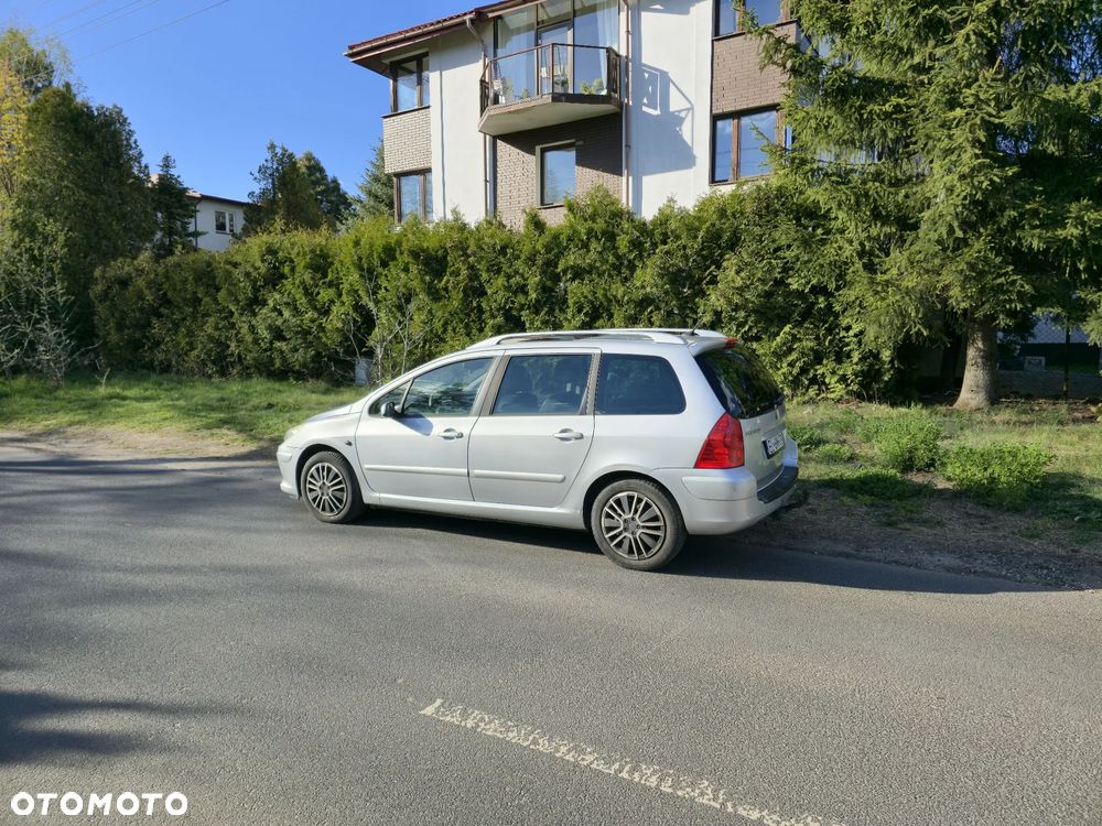 Peugeot 307 2.0 Premium - 5
