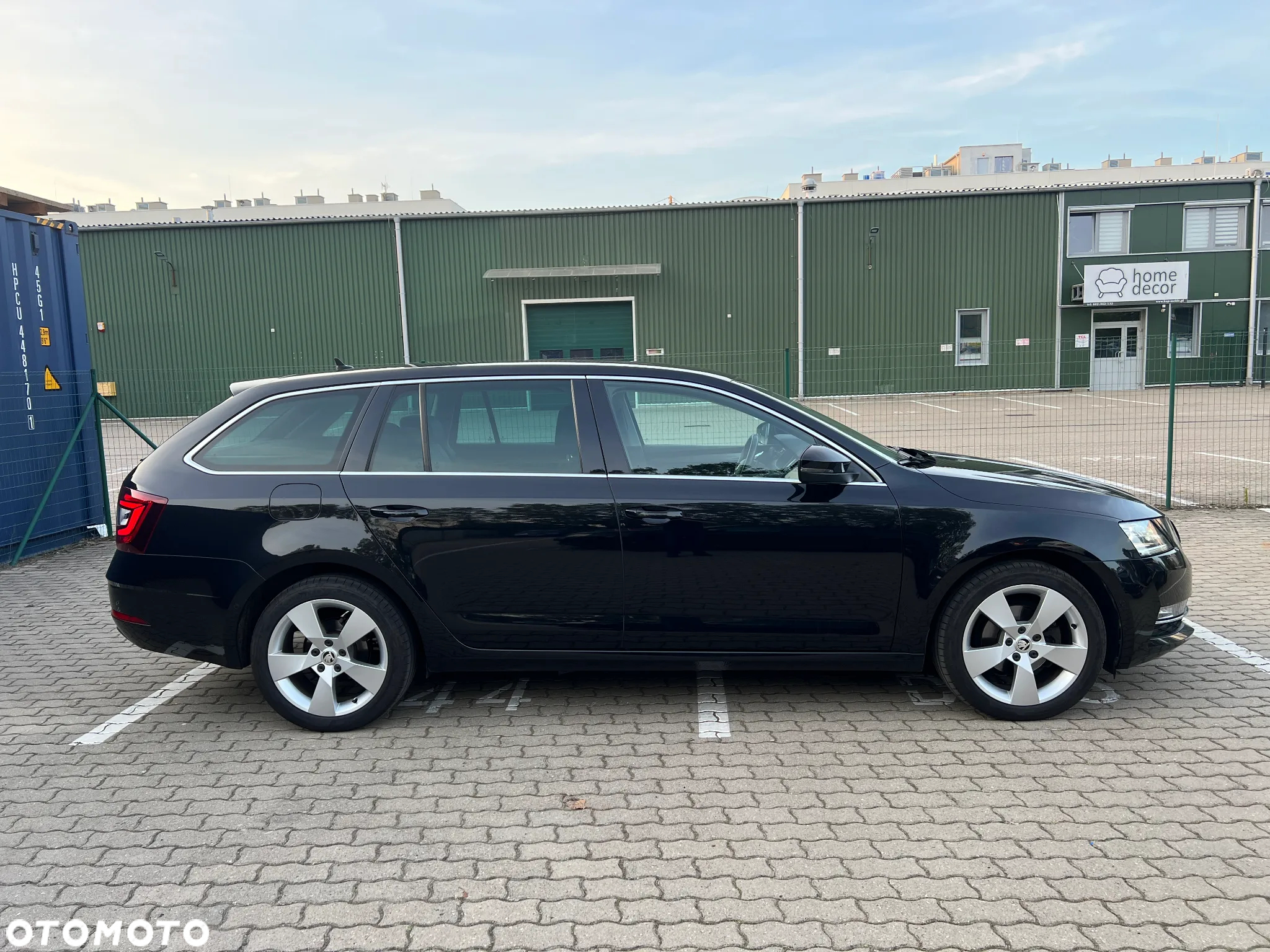 Skoda Octavia Combi 1.6 TDI DSG Style - 7