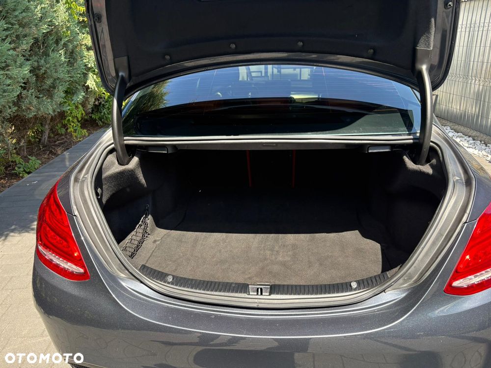 Mercedes-Benz Klasa C 250 (BlueTEC) d 7G-TRONIC AMG Line - 18
