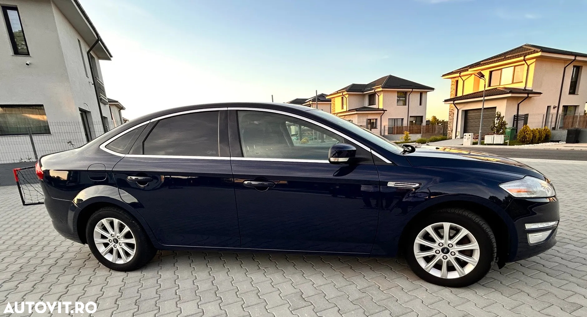 Ford Mondeo 2.0 TDCi Business Class - 5