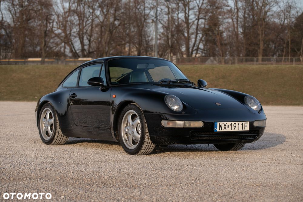 Porsche 911 Carrera 4 - 1