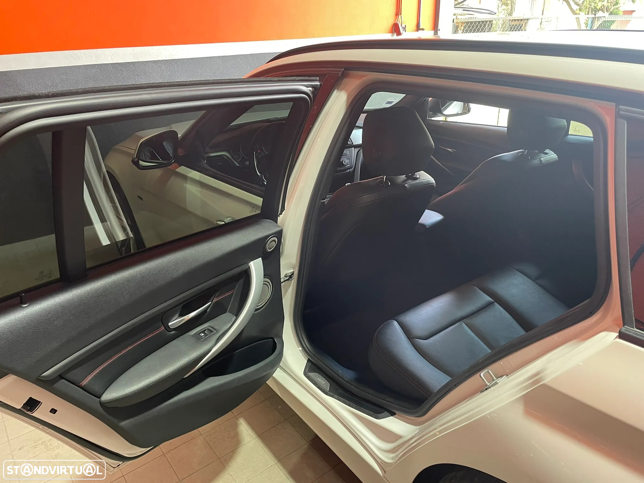 BMW 320 d Touring EfficientDynamics Line Sport Auto - 33