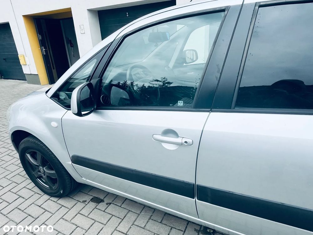 Suzuki SX4 1.6 Comfort - 6