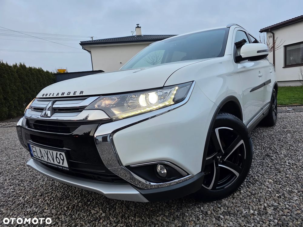 Mitsubishi Outlander 2.0 2WD Diamant Edition - 1