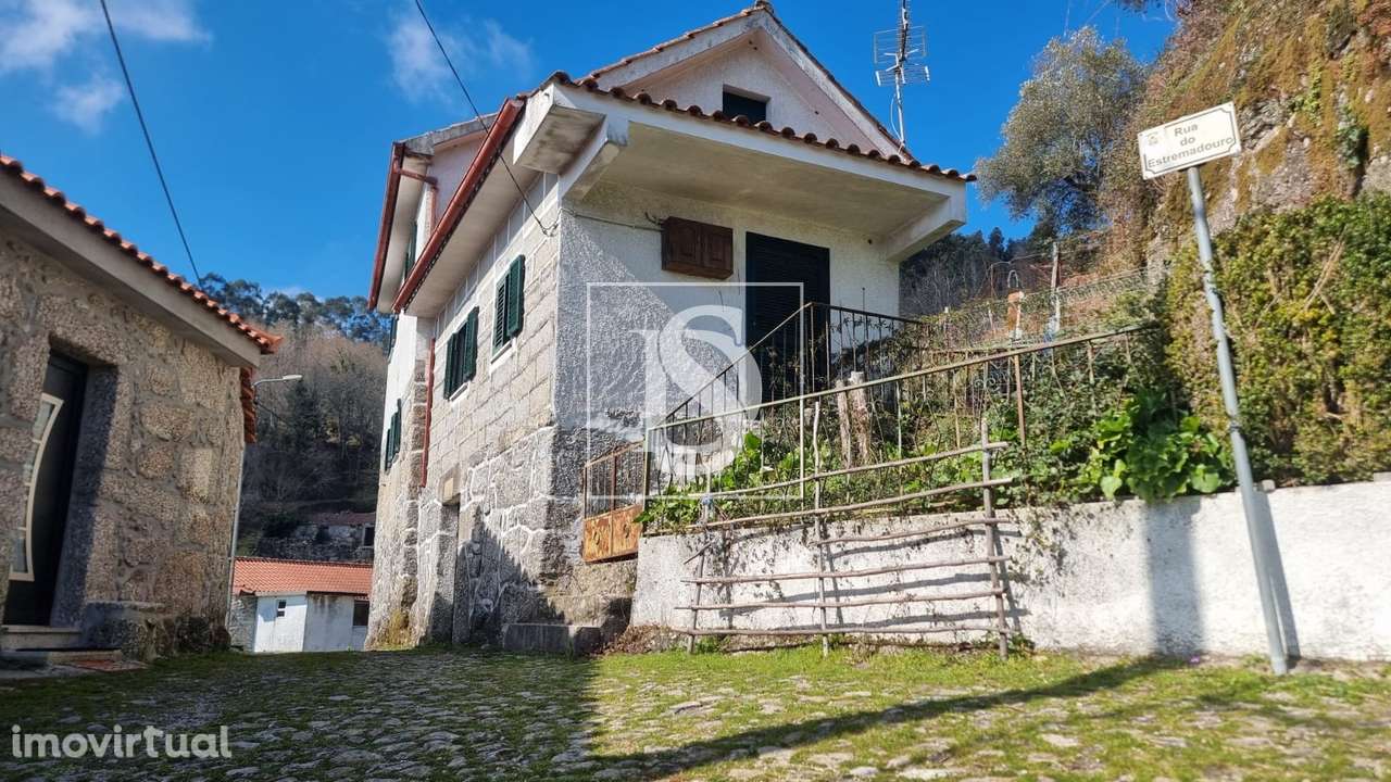 Moradia T2 habitável+ Moradia T2 para restauro+ Terreno com 700m2 - Grande imagem: 5/40