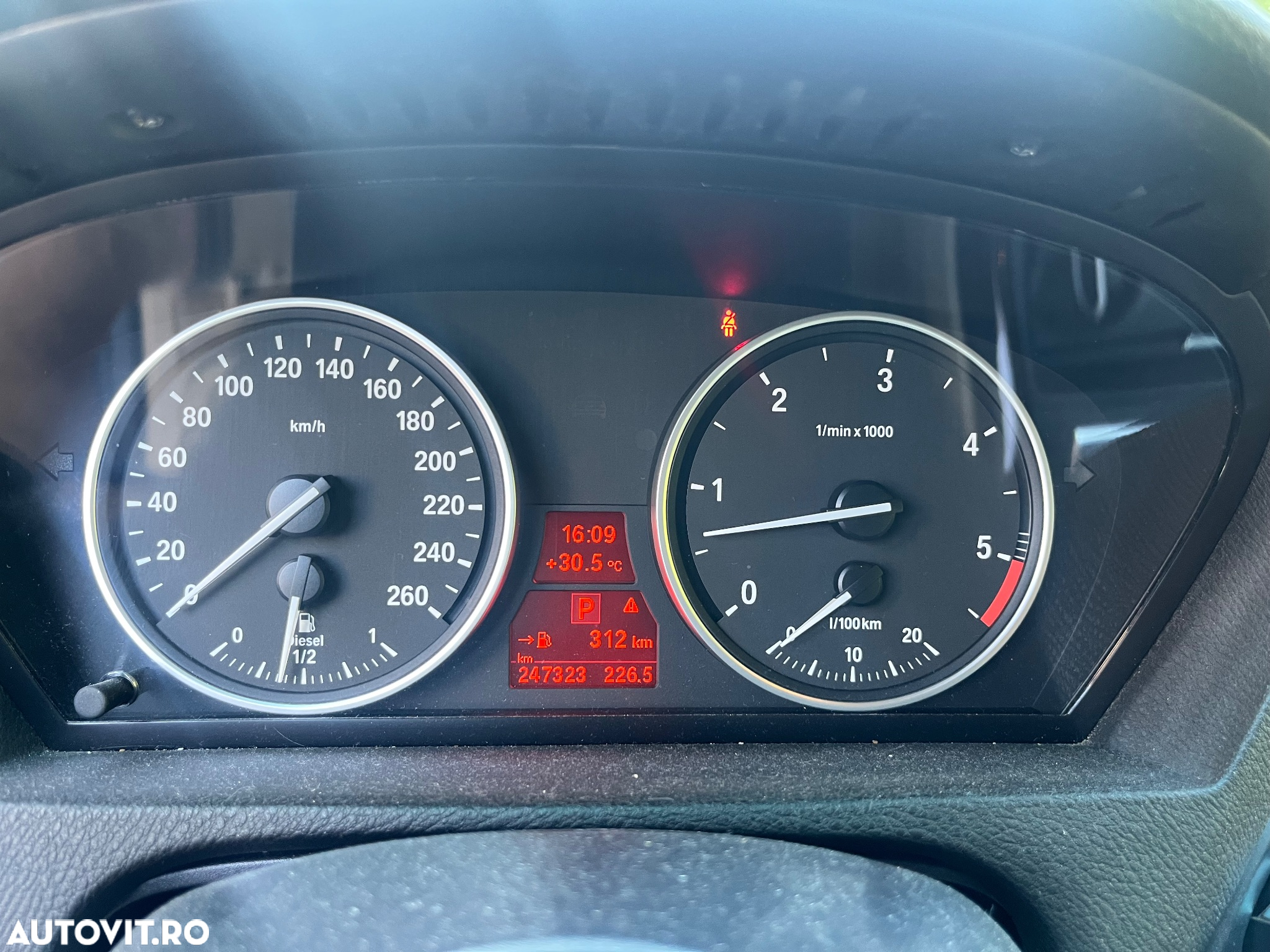 BMW X5 xDrive40d - 11