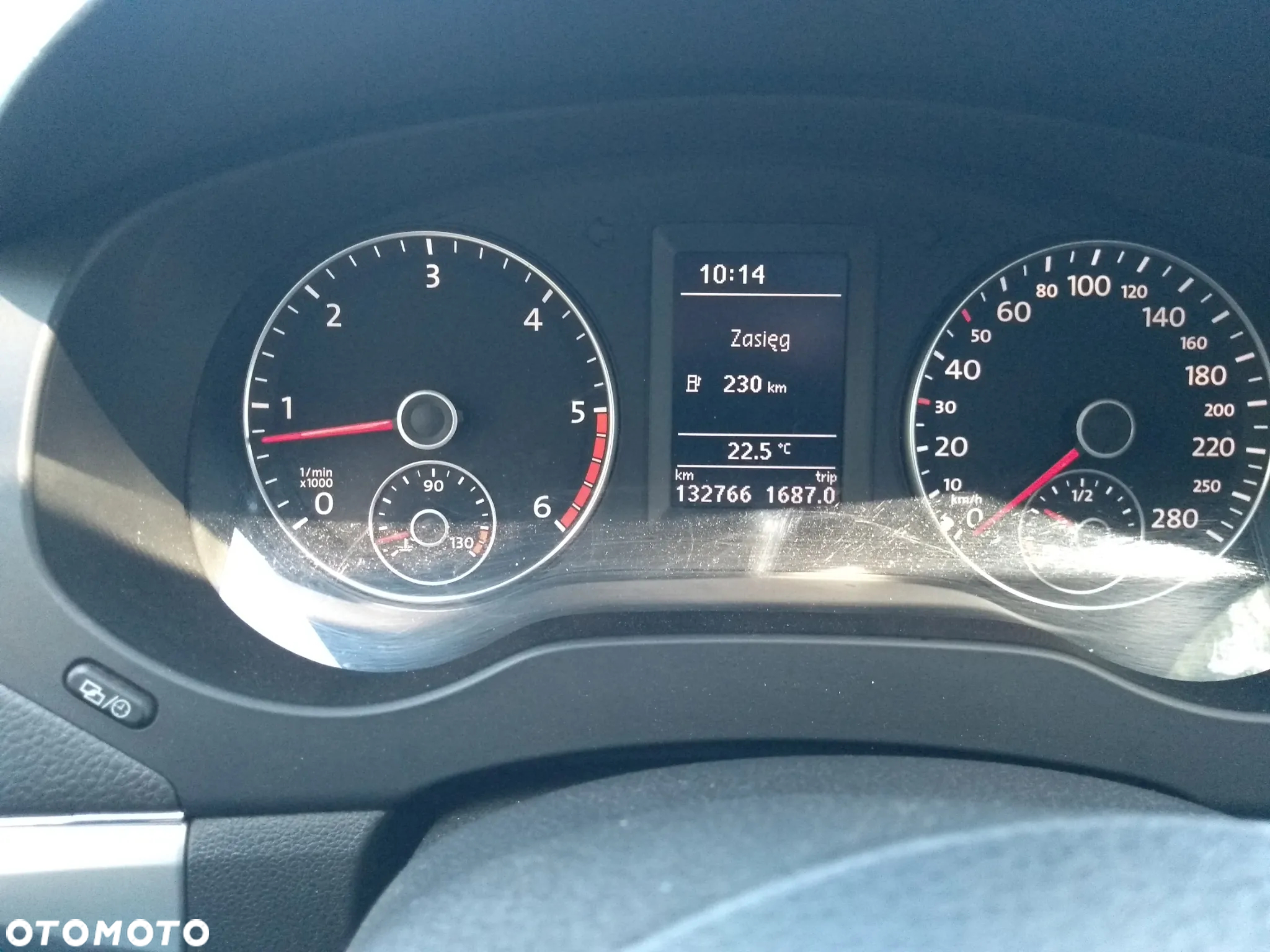 Volkswagen Jetta 1.6 TDI Comfortline - 12