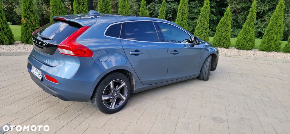 Volvo V40 D2 Summum - 15