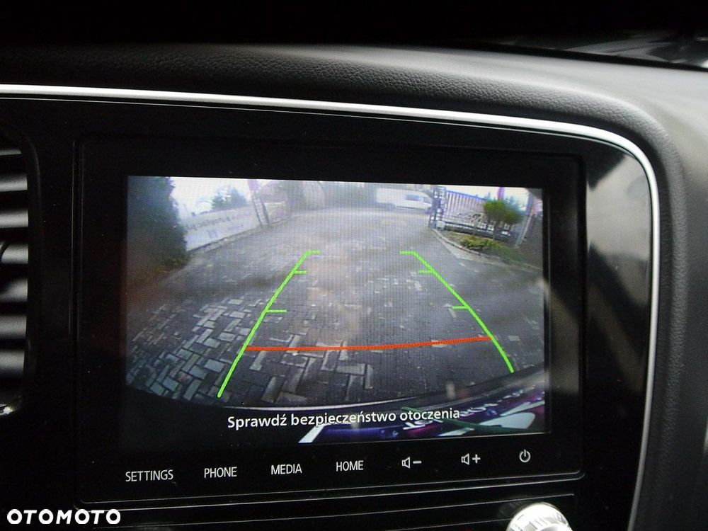 Mitsubishi Outlander - 19