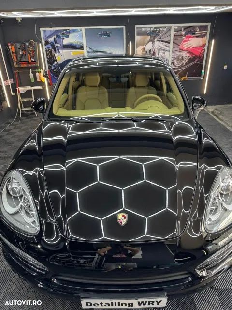 Porsche Cayenne 3.0TD TipTronic - 1