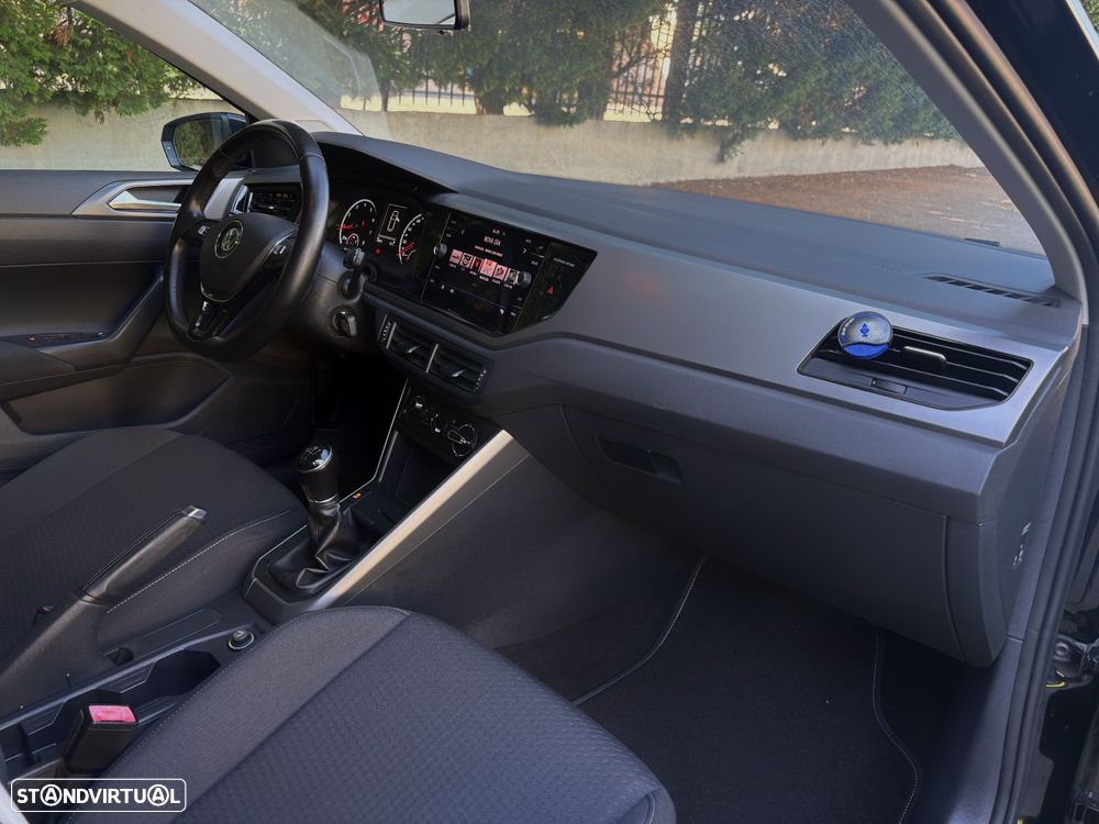 VW Polo 1.0 Confortline - 24