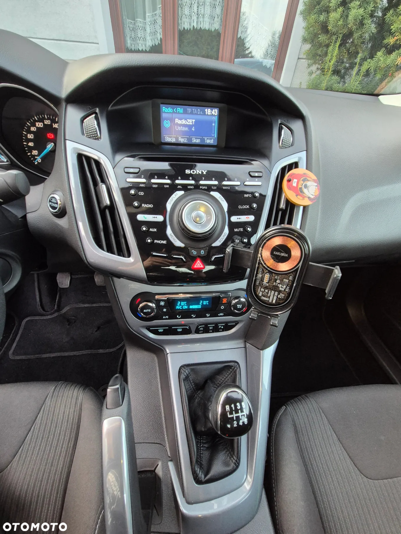 Ford Focus 1.6 EcoBoost Titanium - 21