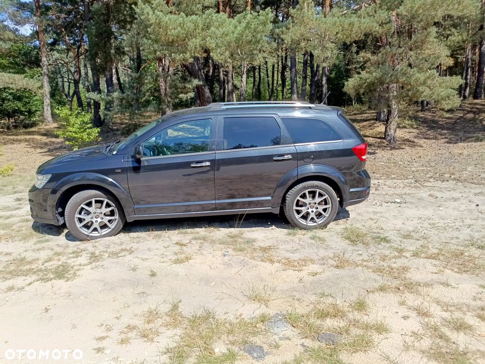 Fiat Freemont 2.0 Multijet Black Code AWD - 28