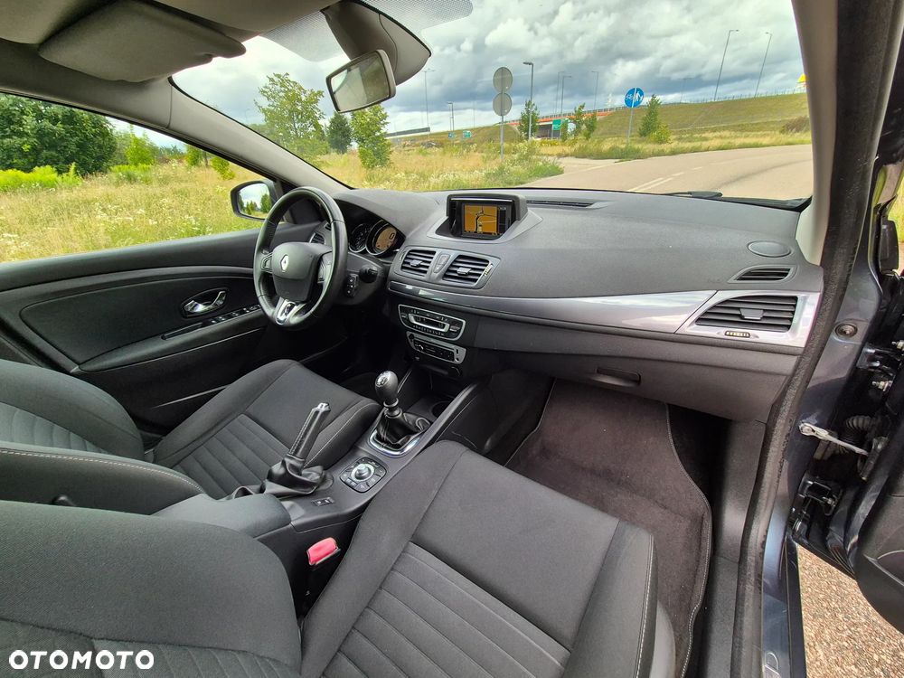 Renault Megane ENERGY TCe 130 LIMITED - 33