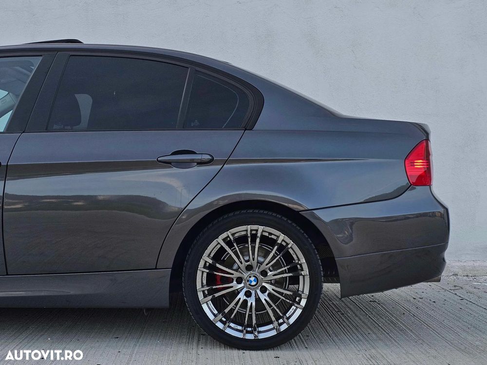 BMW Seria 3 320d DPF - 13