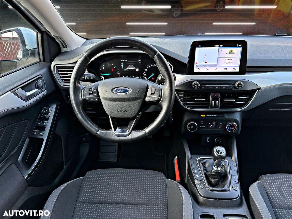Ford Focus 1.5 EcoBlue Start-Stopp-System COOL&CONNECT DESIGN - 10