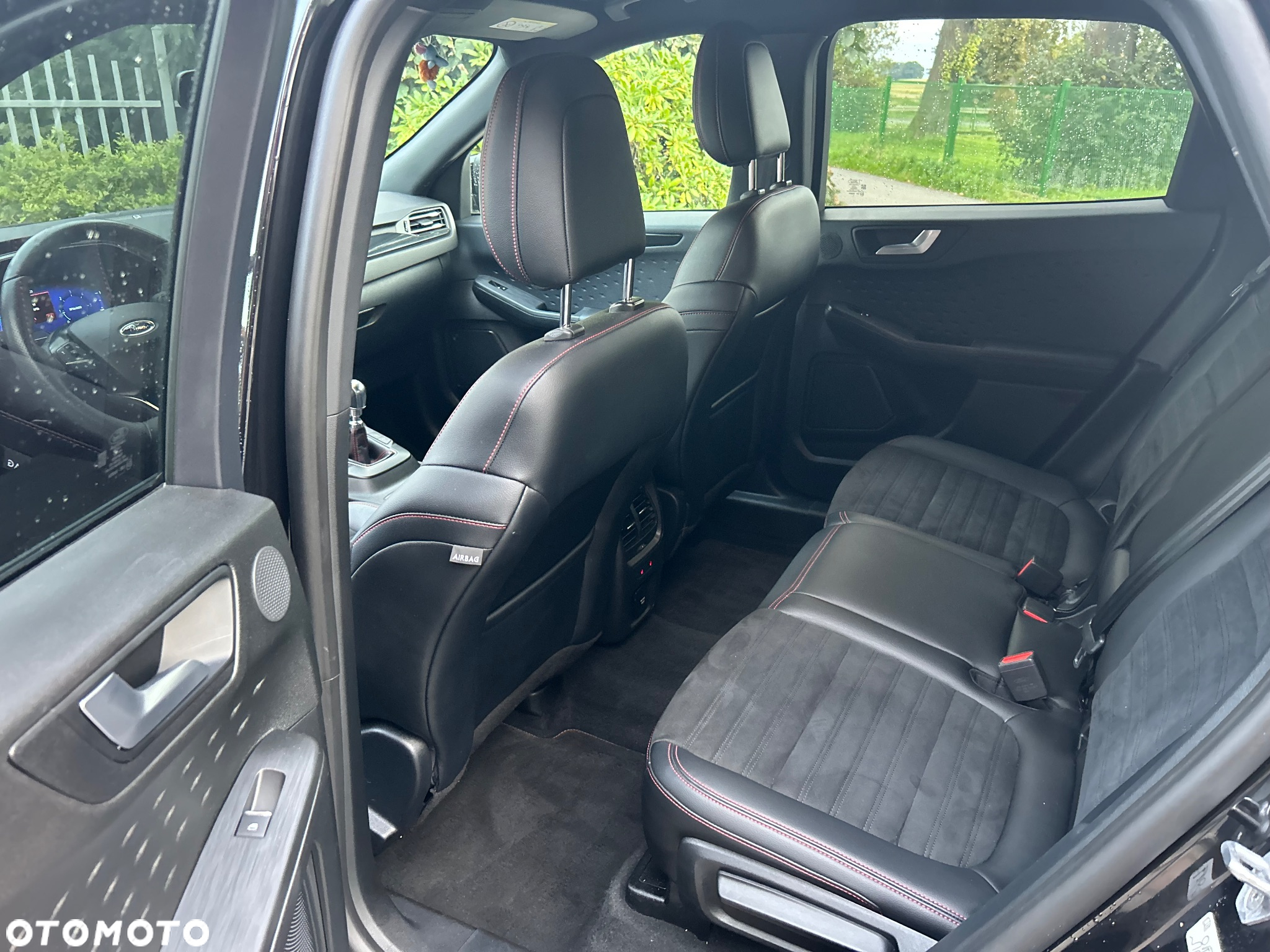 Ford Kuga 2.0 EcoBlue Hybrid ST-LINE X - 20