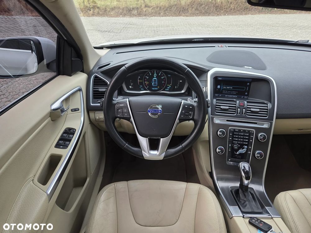 Volvo XC 60 T6 AWD Summum - 12