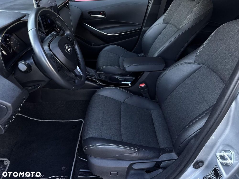 Toyota Corolla 1.8 Hybrid Style - 13