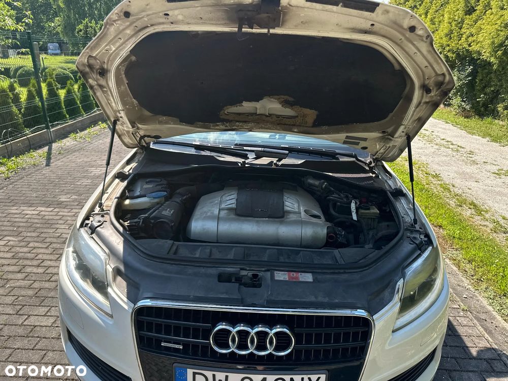 Audi Q7 - 3