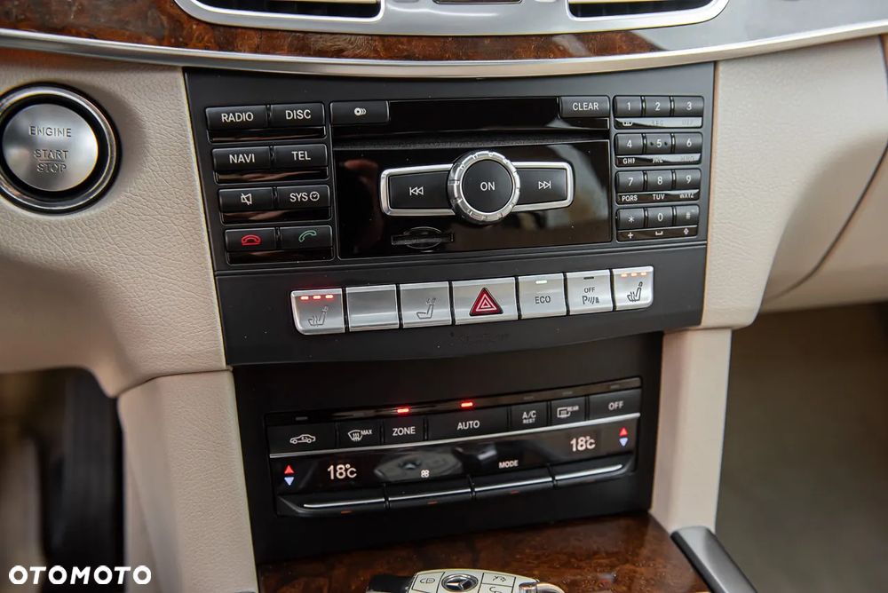 Mercedes-Benz Klasa E 350 BlueTEC 4Matic 7G-TRONIC Avantgarde - 25