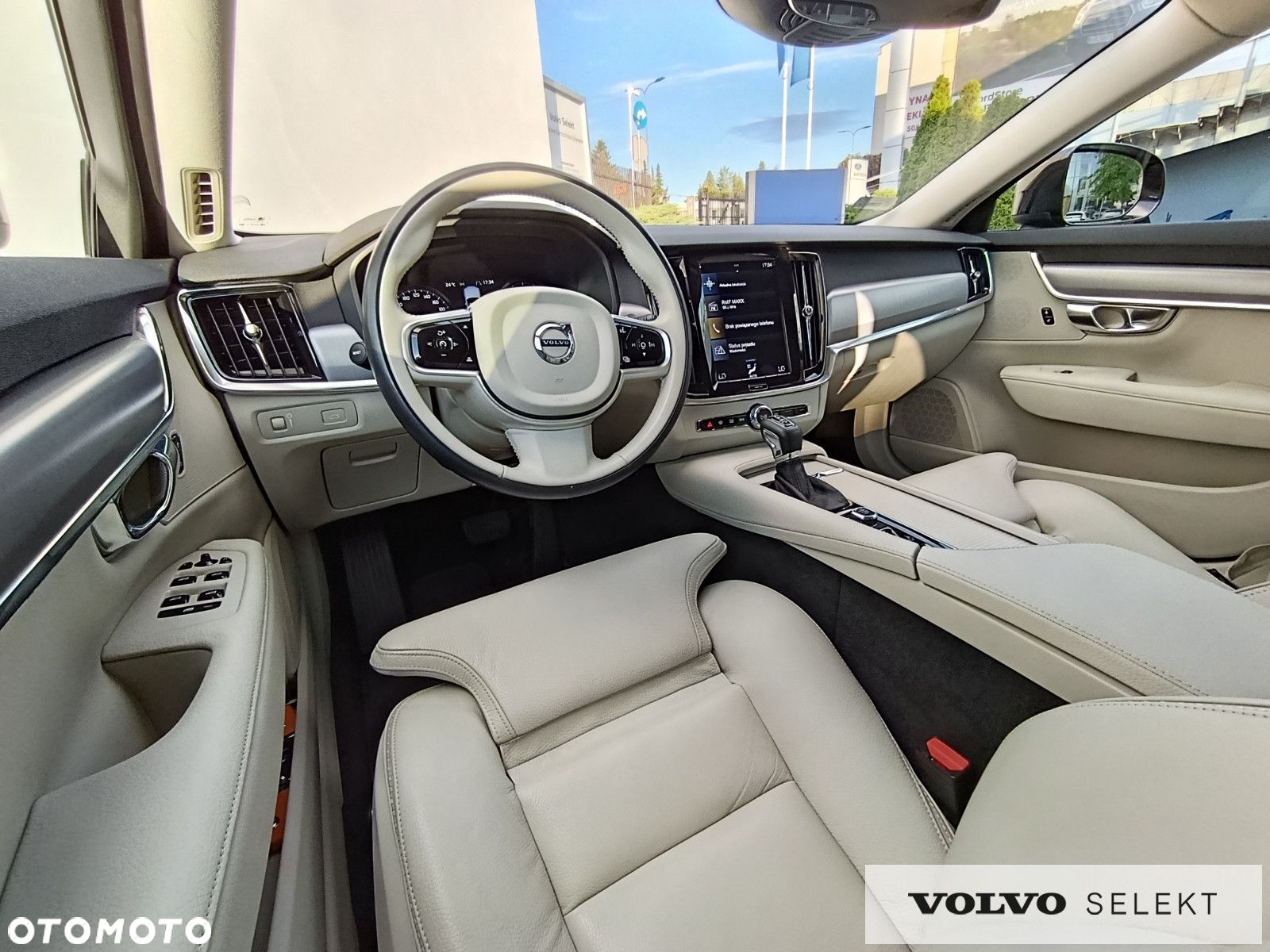 Volvo V90 Cross Country - 9