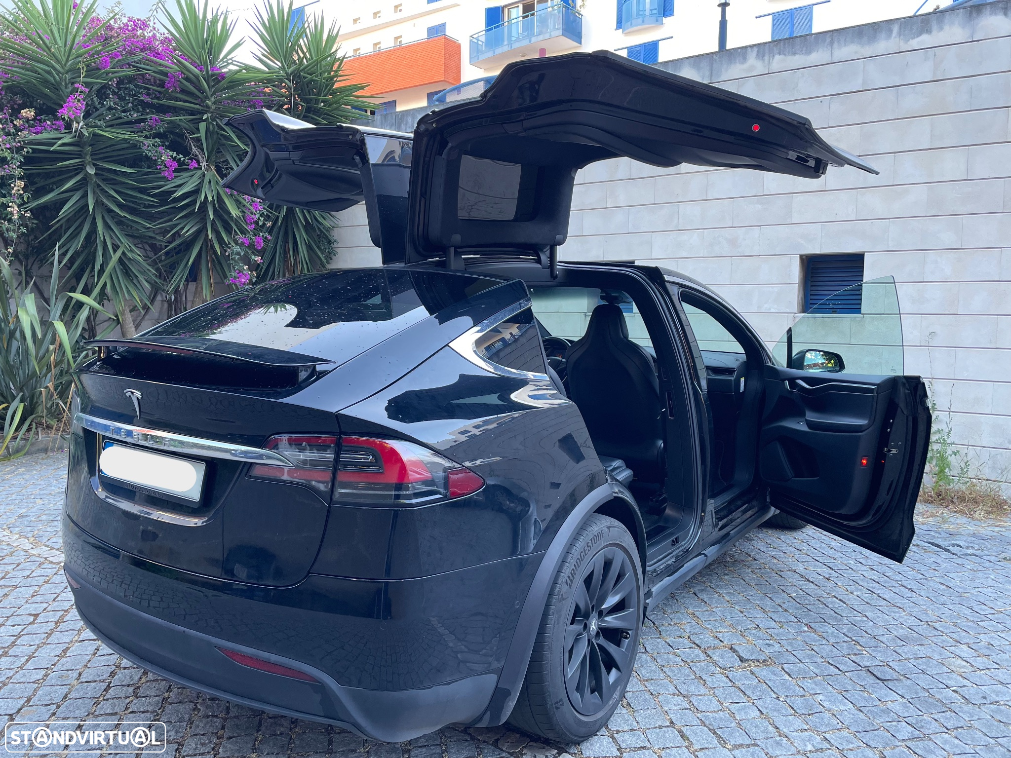 Tesla Model X 100D - 18