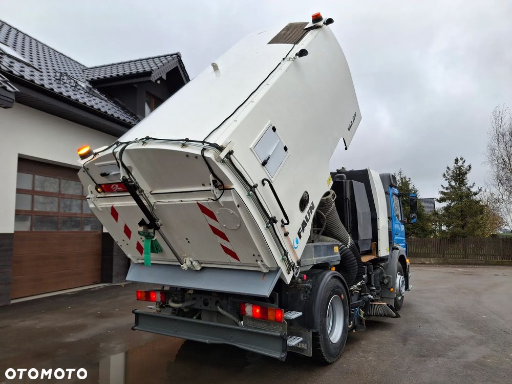 Mercedes-Benz Axor 1829 Zamiatarka FAUN Viajet 2010r EUnited PM10 Karcher Przebieg 76 Tyś KM Euro 5 - 8