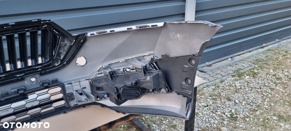 SKODA OCTAVIA IV 2019- Zderzak przód oryginał MG023 - 11