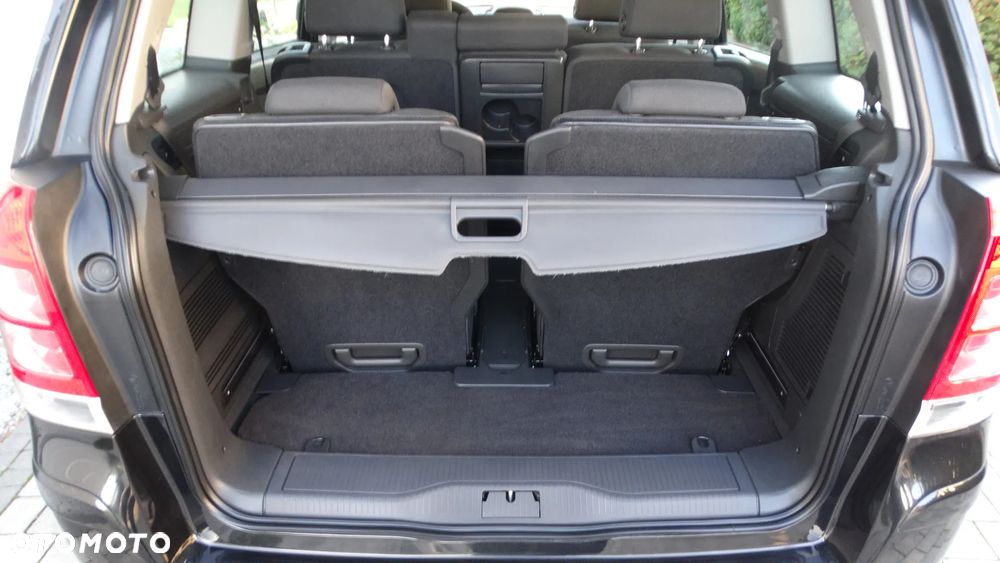 Opel Zafira - 9