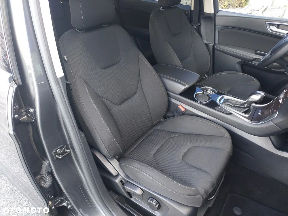 Ford S-Max 2.0 TDCi Titanium PowerShift - 23