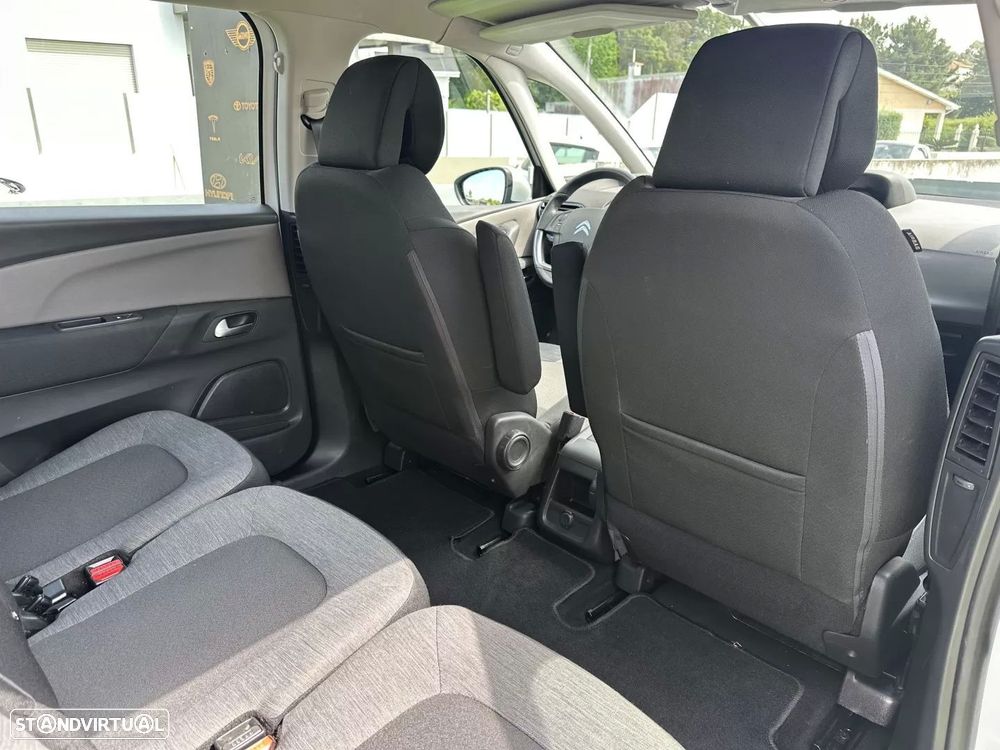 Citroën C4 Spacetourer PureTech 130 Stop&Start LIVE - 53