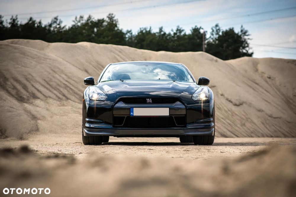 Nissan GT-R Black Edition - 26