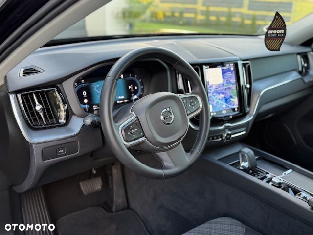 Volvo XC 60 B4 D Geartronic Momentum Pro - 13